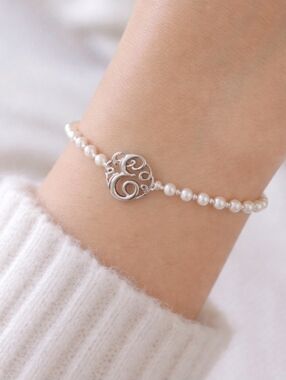 Bansri Pearl Silver Initial E Bracelet New